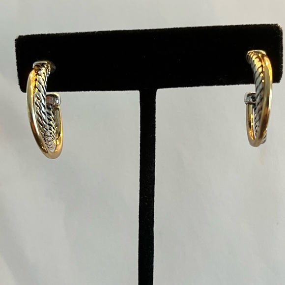 2tone Intertwined Crossover Hoop Earrings NWOTs - Picture 4 of 6